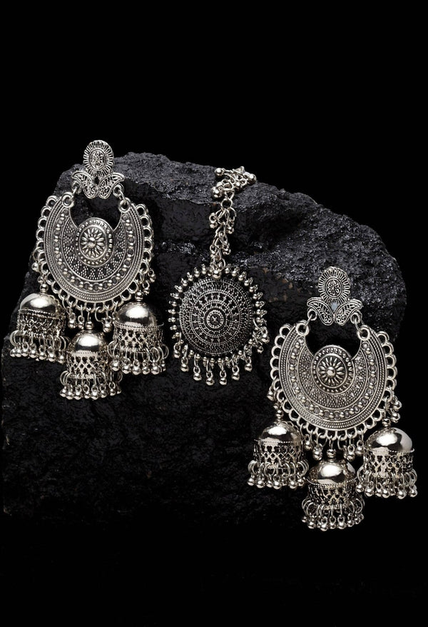 Mominos Fashion Johar Kamal Beautiful Jhumkas With Maang Tikka Earrings - Distacart