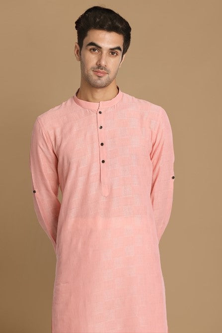Manyavar Men Peach-Coloured Mandarin Collar Self Design Kurta - Distacart