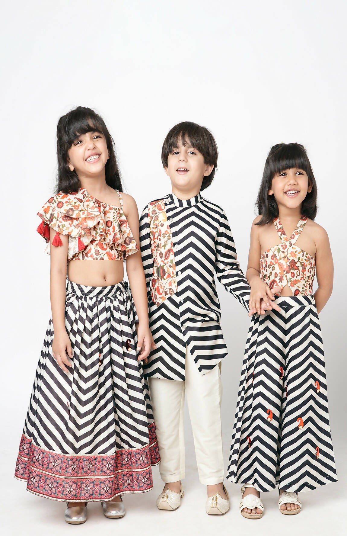 Lil Drama Chromatic Fusion Girls Black & White Stripe Hand Embroidery Jumper - Distacart