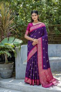 Thumbnail for Vishnu Weaves Women's Wine Banarasi Silk Zari Woven Saree with Blouse - Distacart