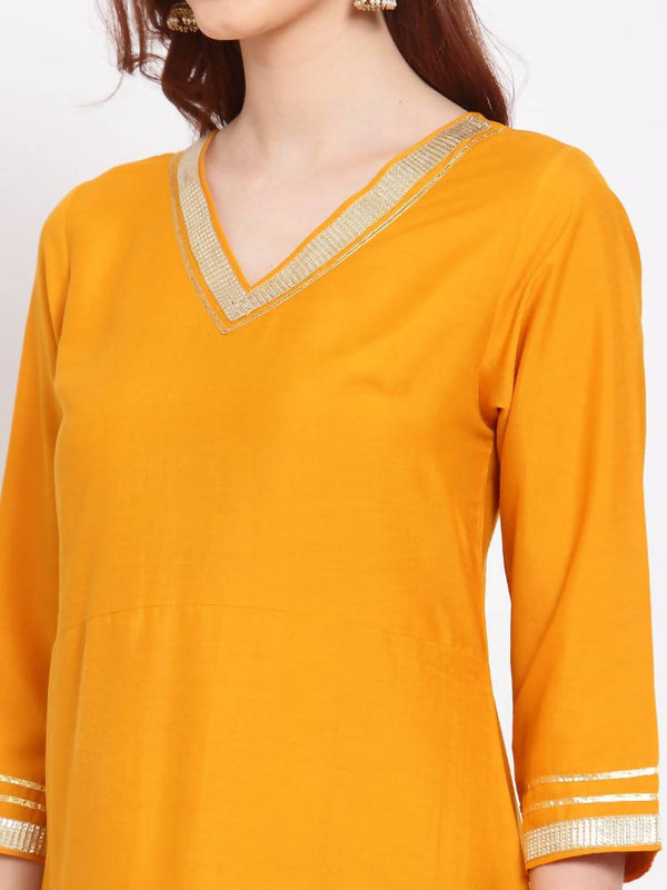 Myshka Women's Yellow Printed Silk Blend 3/4 Sleeve V Neck Casual Kurta Dupatta Set