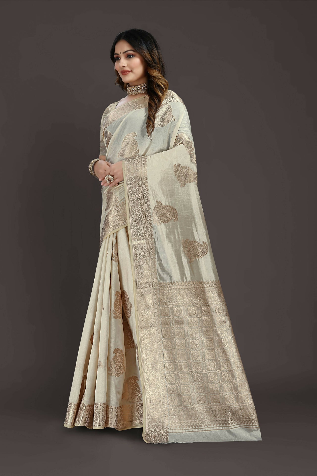 Off White Pure Raw Silk Zari Woven Saree with Unstitched Blouse Piece - Alisha - Distacart