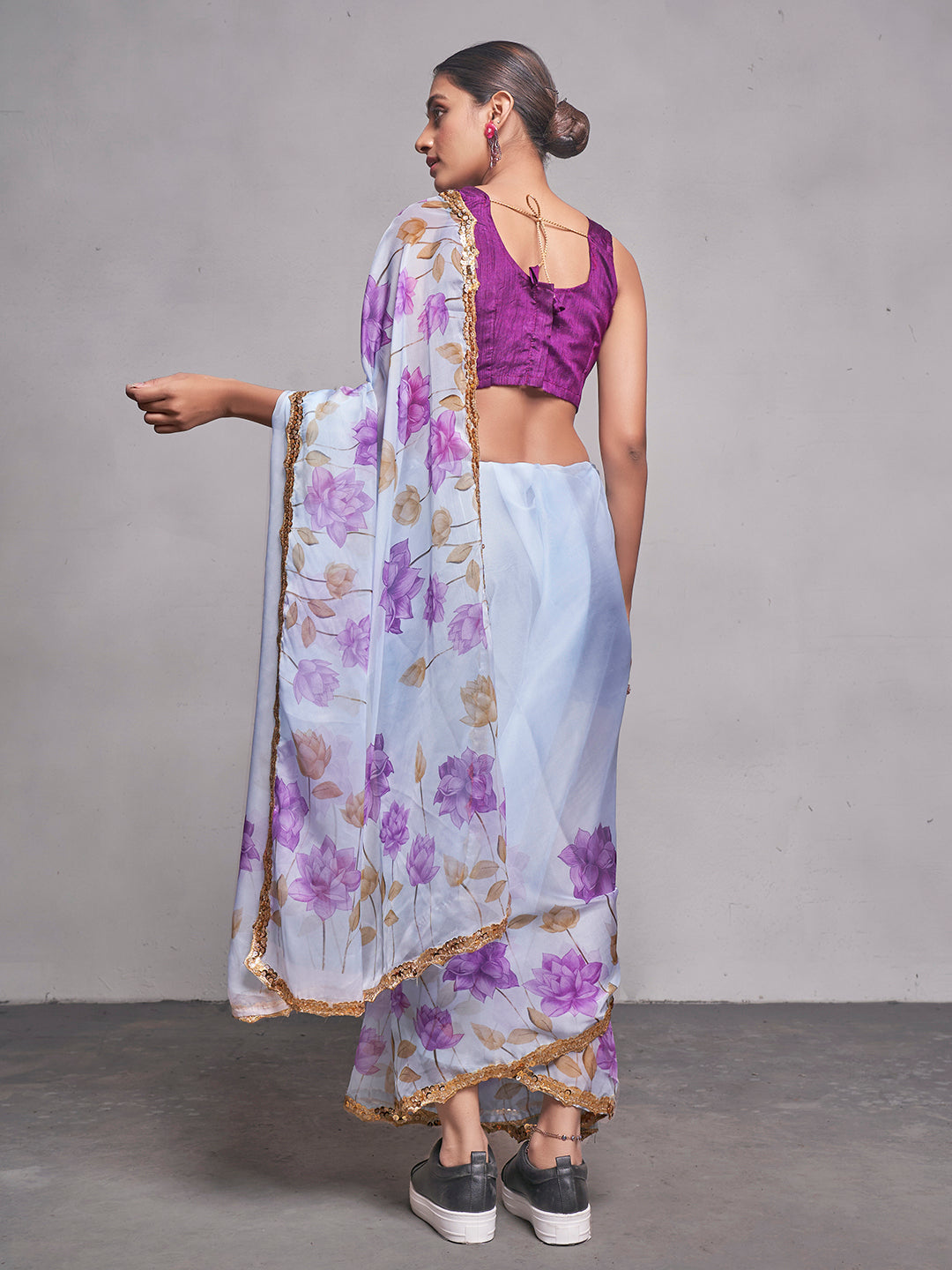NOZ2TOZ Women Party Wear Flower Printed Saree with Designer Un Stitched Blouse - Lavender - Distacart