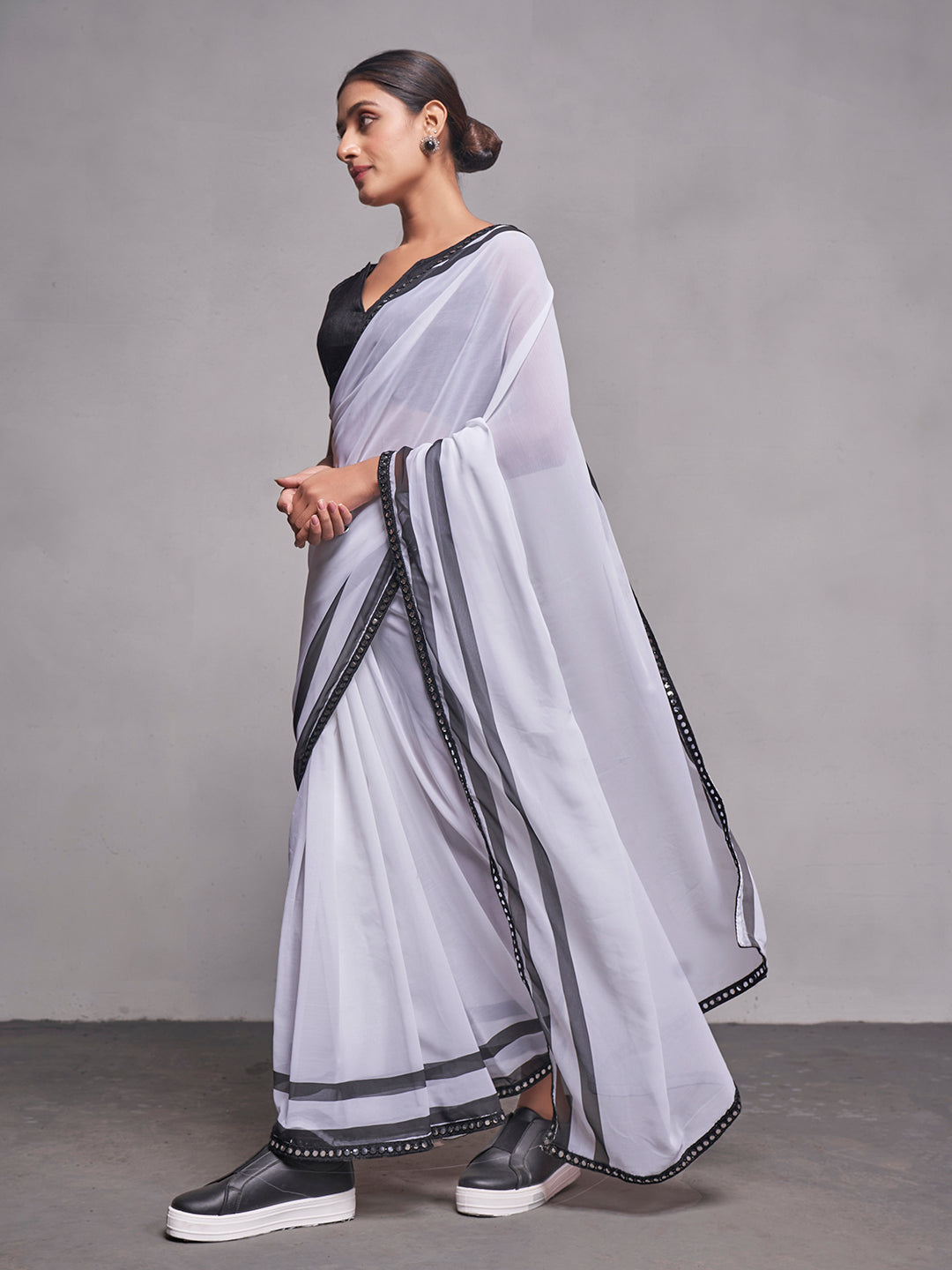 NOZ2TOZ Women Party Wear Plain Saree with Designer Un Stitched Blouse - White - Distacart