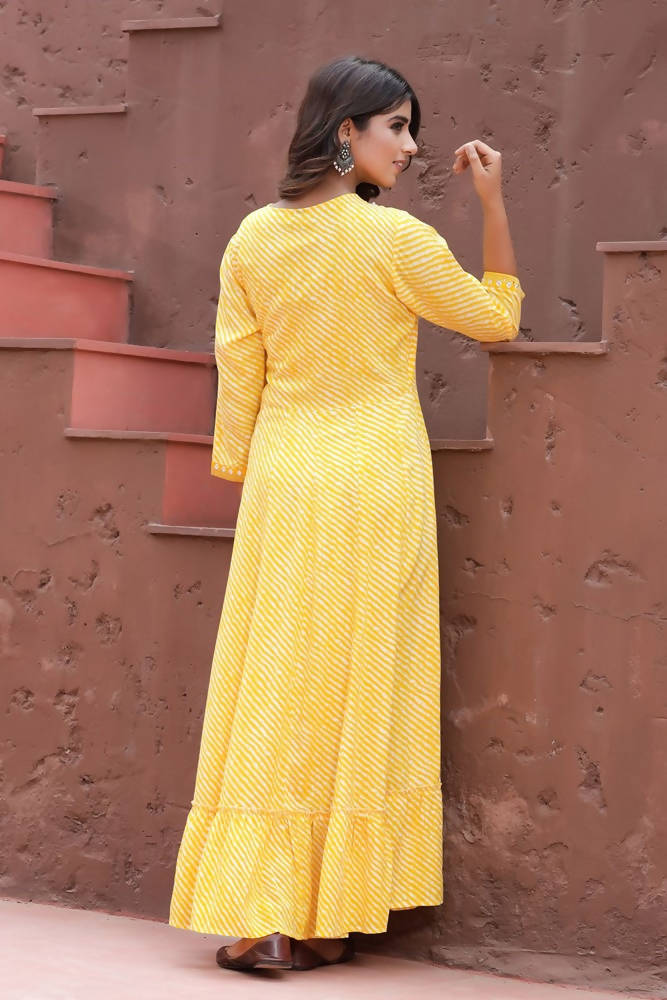 Yufta Women Yellow & White Leheriya Printed Kurta With Coffee Bean Shell Detail