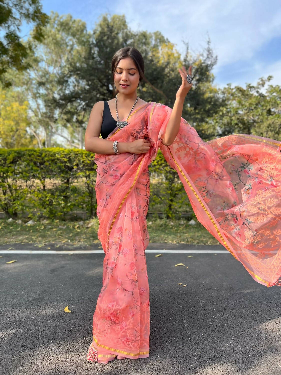Vamsee Peach Organza Saree - Distacart