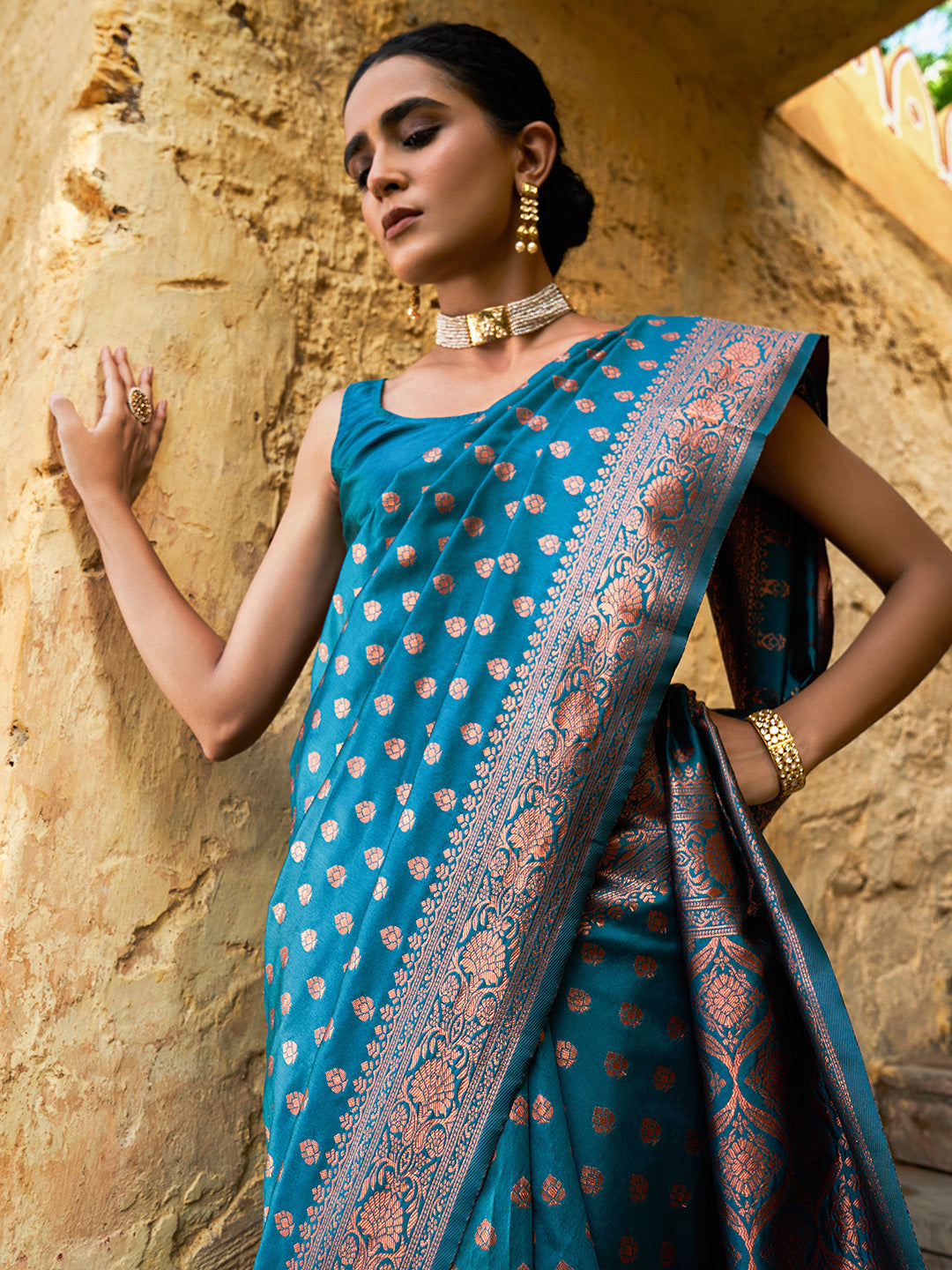 Janasya Green Banarasi Silk Ethnic Motifs Woven Design Saree - Distacart