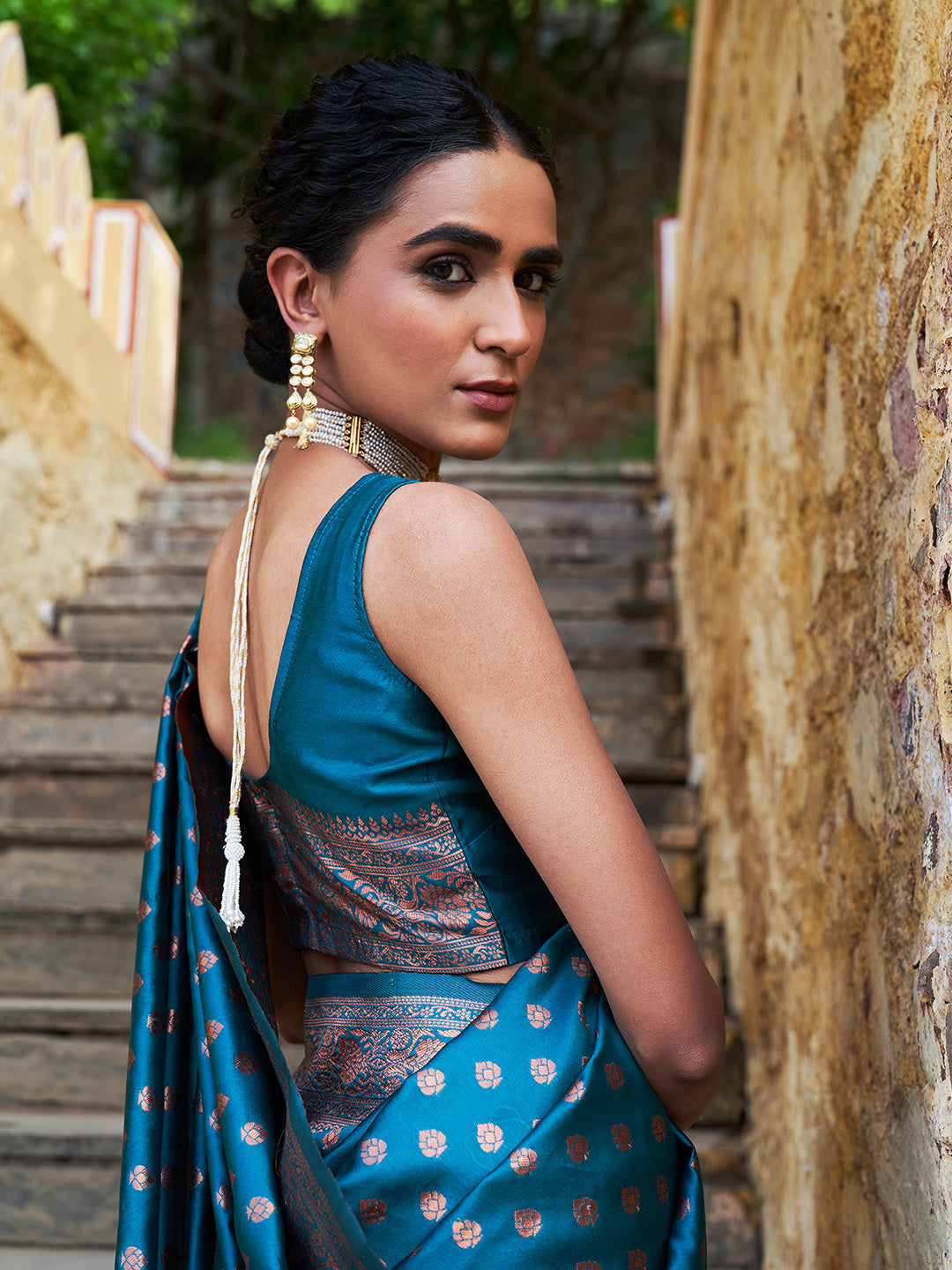 Janasya Green Banarasi Silk Ethnic Motifs Woven Design Saree - Distacart