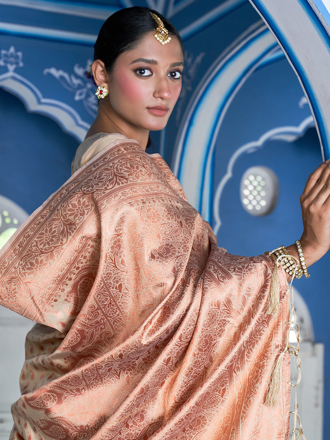 Janasya Beige Chanderi Silk Paisley Woven Design Saree - Distacart