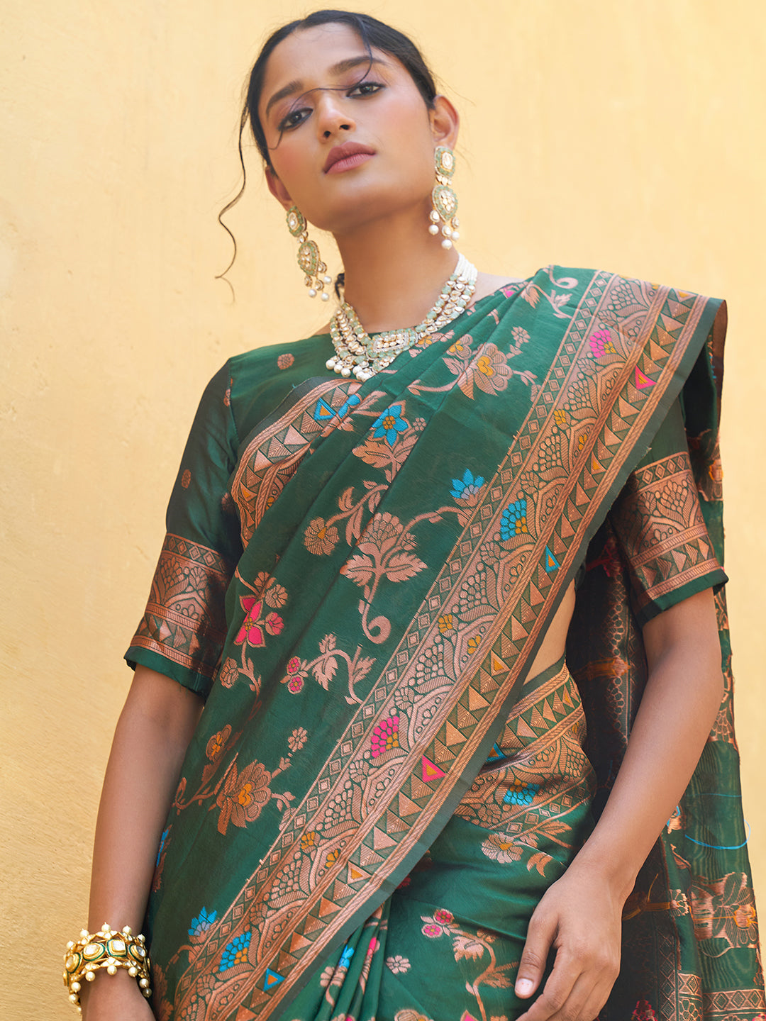 Janasya Green Banarasi Silk Woven Dual Tone Floral Design Banarasi Silk Saree - Distacart