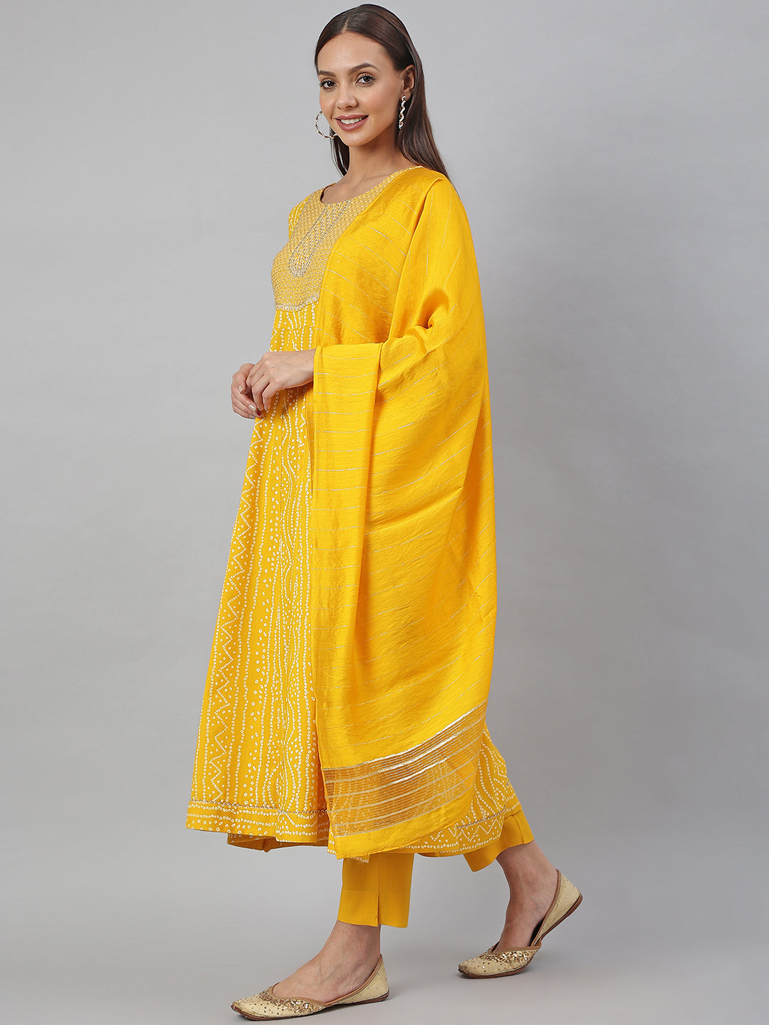 Janasya Women's Yellow Cotton Bandhej Kurta With Pant And Dupatta - Distacart