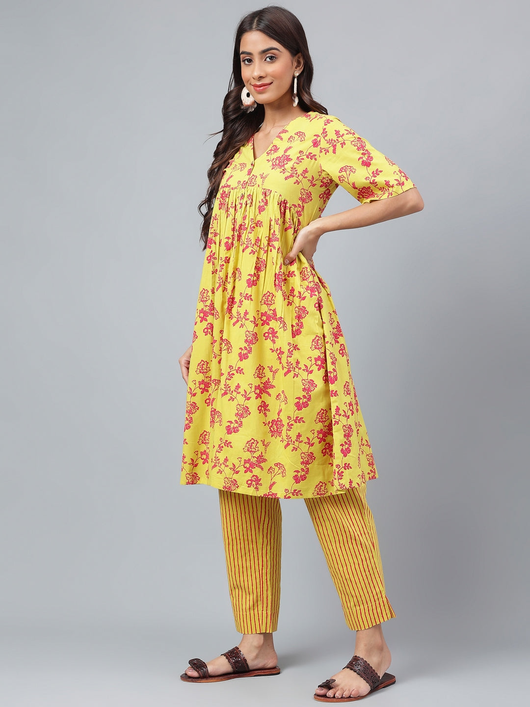 Janasya Women's Yellow Cotton Floral Printed Gathered Casual Kurta Set - Distacart