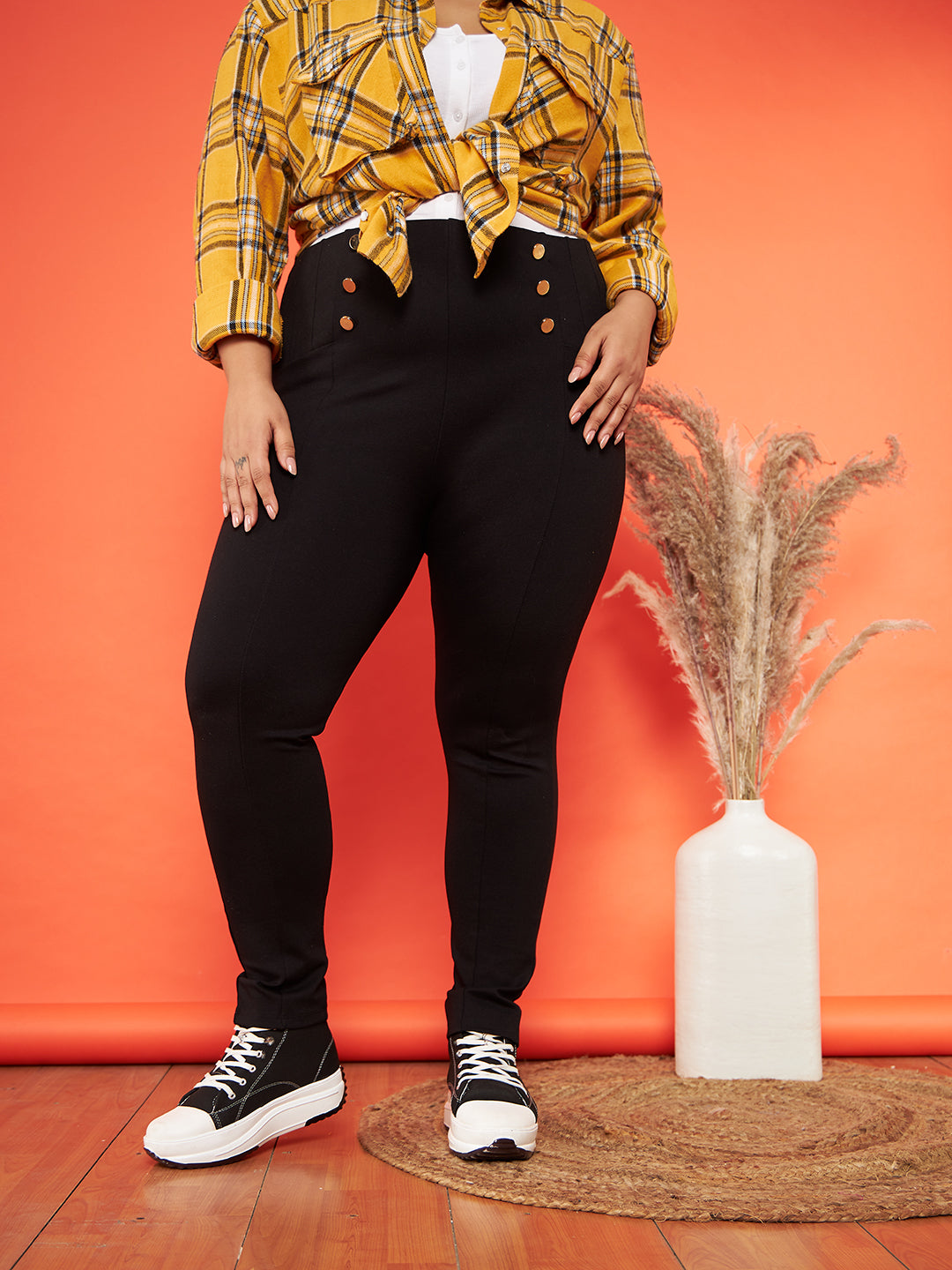 Lyush Women Black Show Button High Waist Jeggings - Distacart