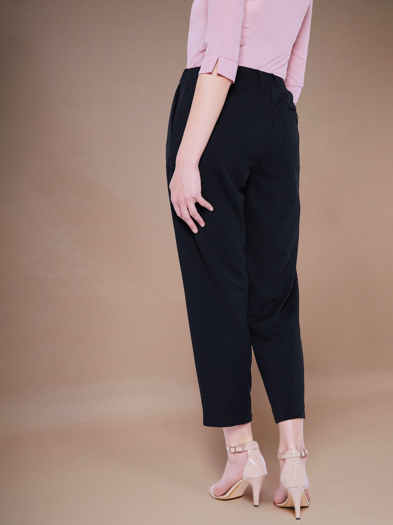 Lyush Women Black Stretch Knit Tapered Pants - Distacart