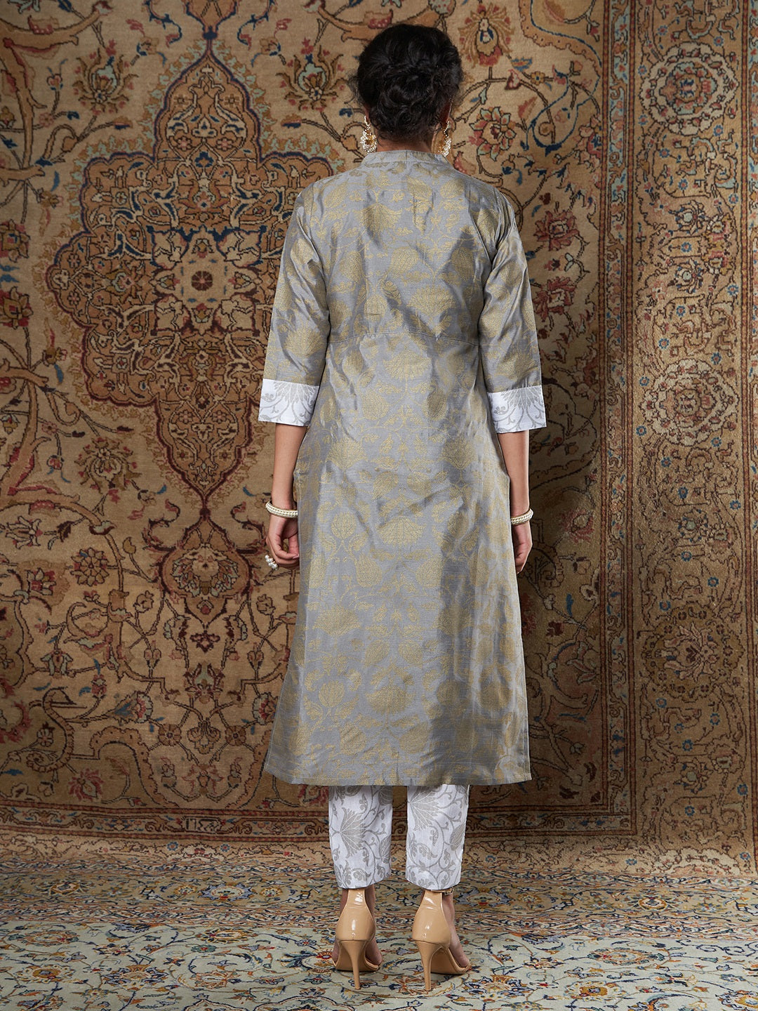 Lyush Women's Grey Brocade Floral Kurta With White Brocade Pants - Distacart
