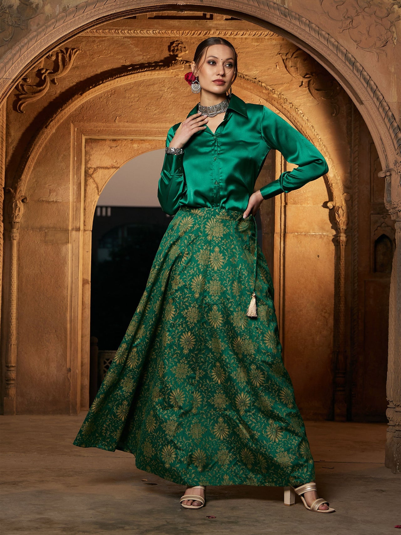 Lyush Women Green Satin Regular Shirt - Distacart