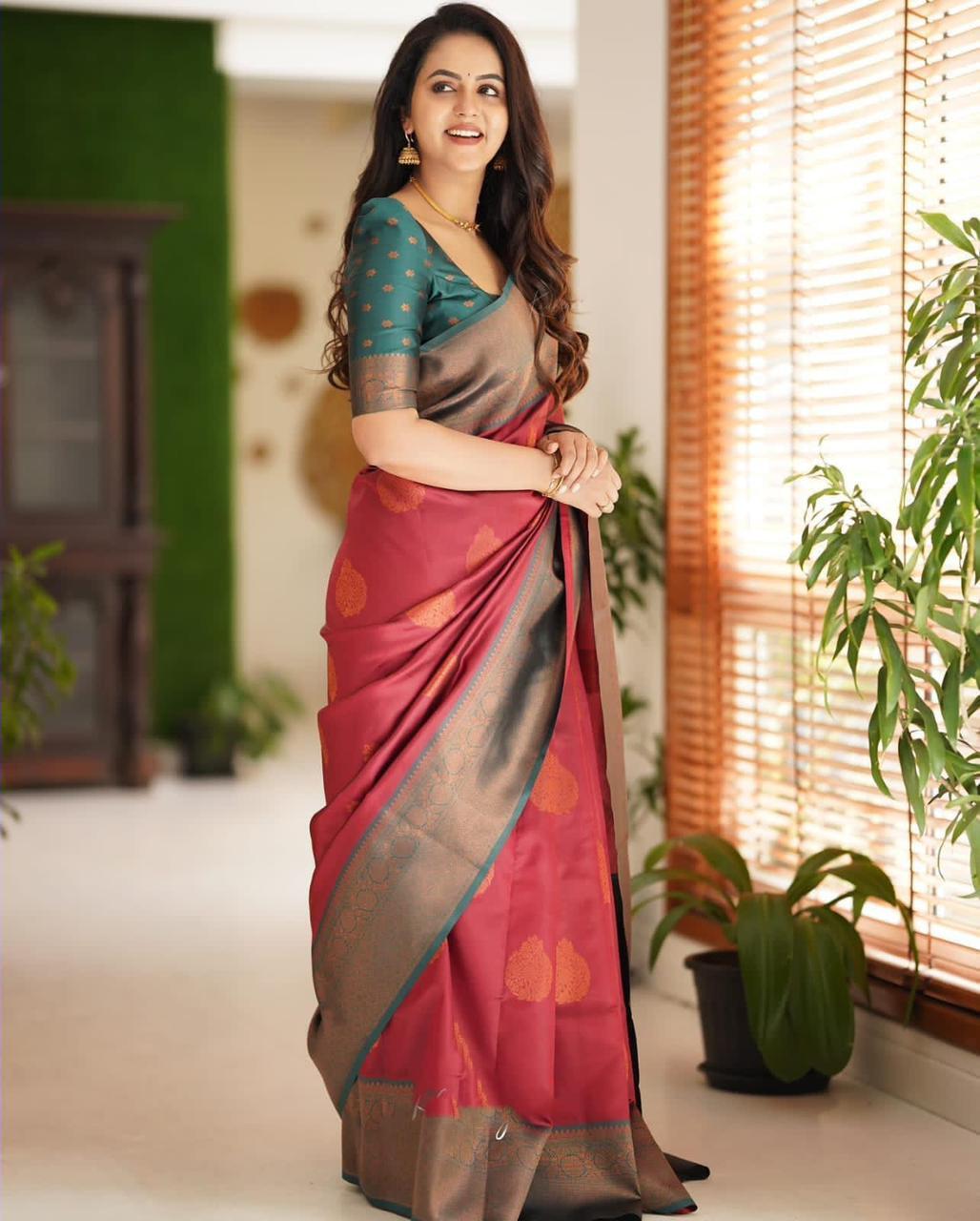 Vamika Weaving Banarasi Jacquard red Kanjivaram Saree - Distacart