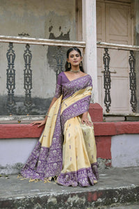 Thumbnail for Vishnu Weaves Women's Wine Handloom Raw Silk Woven Saree with Blouse - Distacart