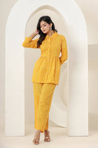 Thumbnail for Kaajh Women's Yellow Zigzag Print Cotton Co-ord Set - Distacart