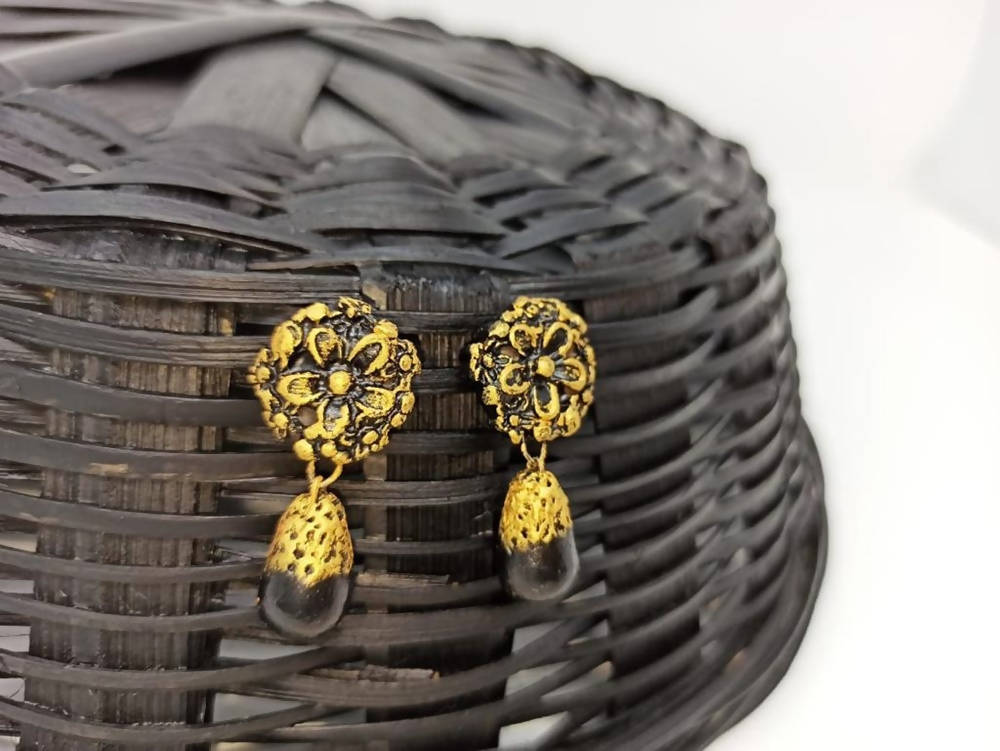 Terracotta Flower Stud With Waterdrop Earrings