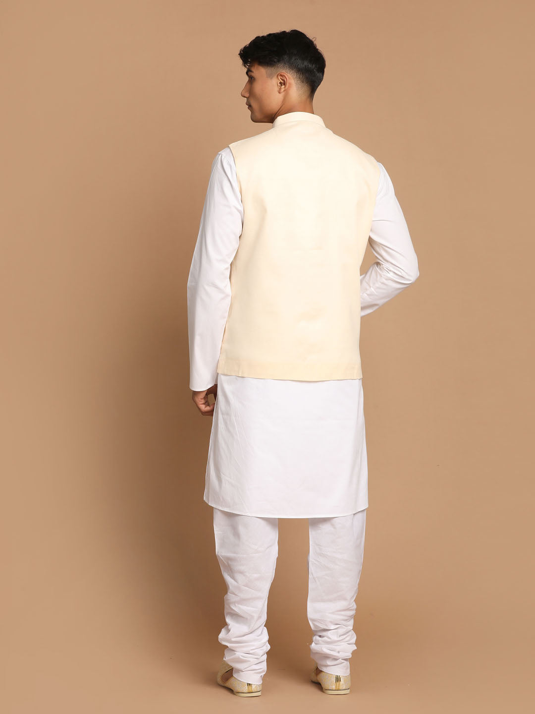 Vastramay Men's Cream And White Pure Cotton Jacket, Kurta And Pyjama Set - Distacart