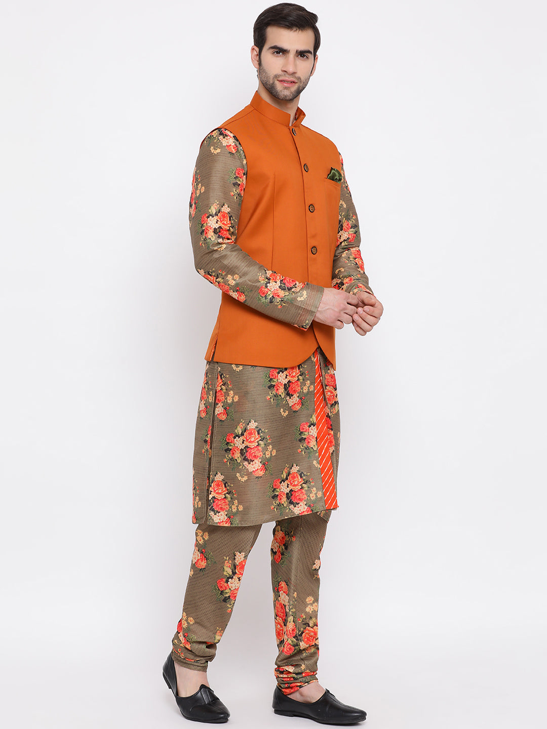 Vastramay Men's Green Silk Blend Jacket, Kurta and Pyjama Set - Distacart