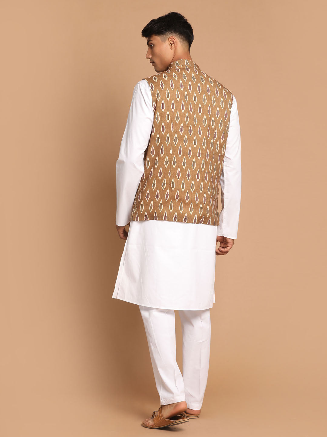 Vastramay Men's Green And White Pure Cotton Jacket, Kurta And Pyjama Set - Distacart