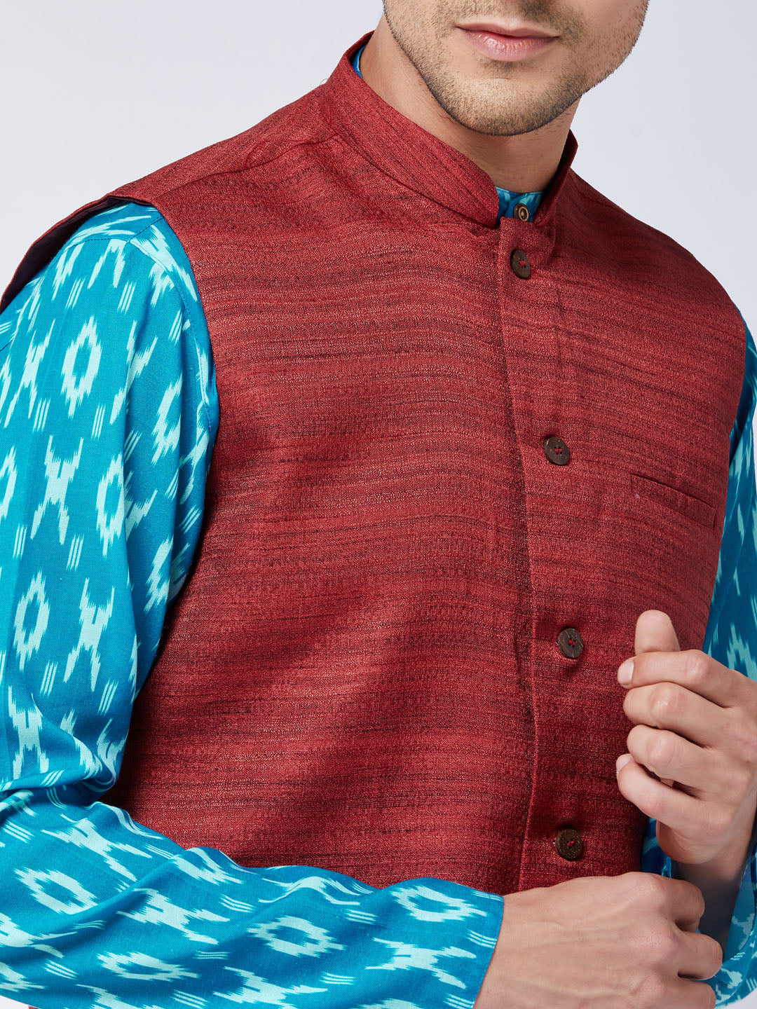 Vastramay Men's Maroon, Turquoise And White Cotton Blend Jacket, Kurta And Pyjama Set - Distacart