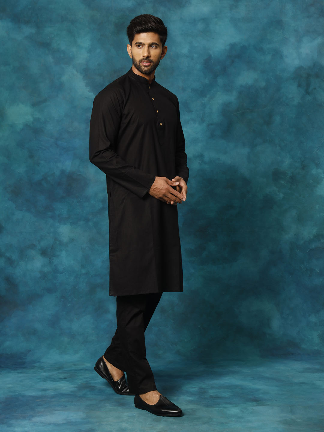 Vastramay Men's Black Cotton Blend Kurta Pyjama Set - Distacart