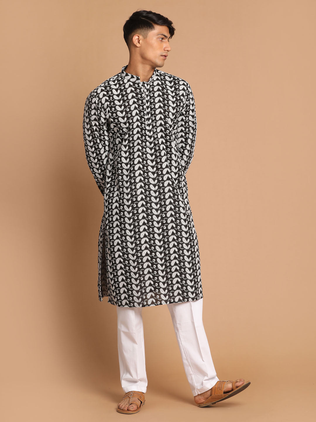Vastramay Men's Black And White Pure Cotton Kurta Pyjama Set - Distacart