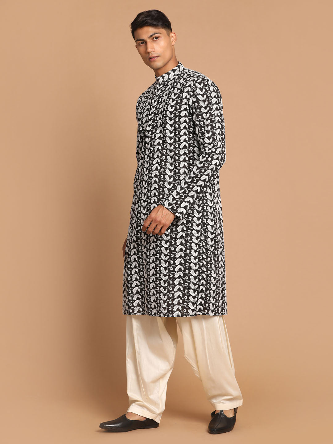 Vastramay Men's Black And Cream Pure Cotton Kurta And Patiala Set - Distacart