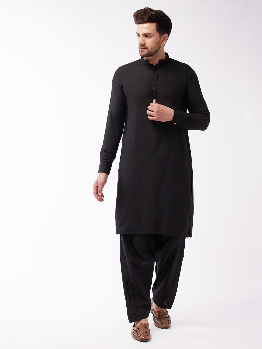 VM by Vastramay Men's Black Cotton Blend Kurta And Patiala Set - Distacart