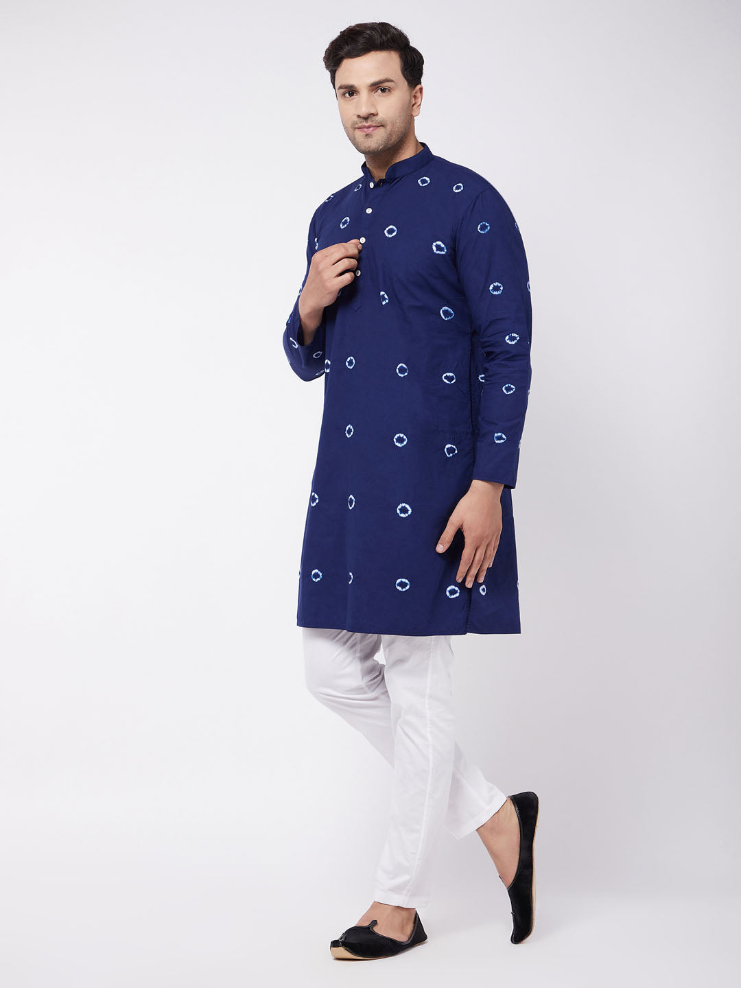 Vastramay Men's Blue And White Pure Cotton Kurta Pyjama Set - Distacart
