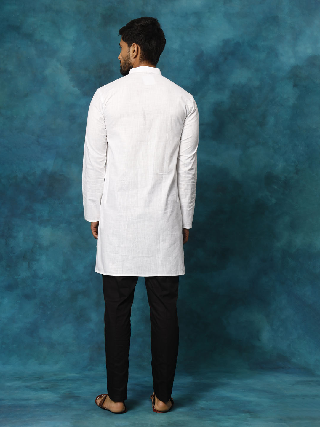 Vastramay Men's White And Black Cotton Blend Kurta Pyjama Set - Distacart