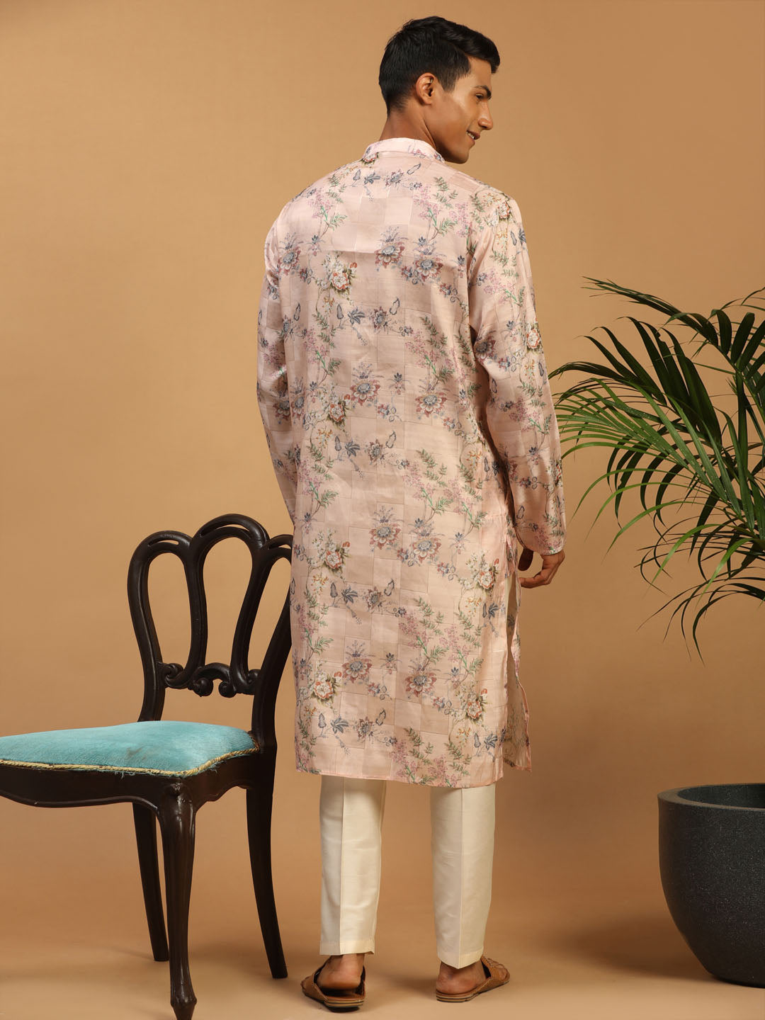 Vastramay Men's Pink And White Cotton Blend Kurta Pyjama Set - Distacart