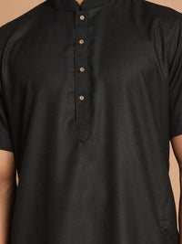 Thumbnail for VM by Vastramay Men's Black And White Cotton Blend Kurta Pyjama Set - Distacart