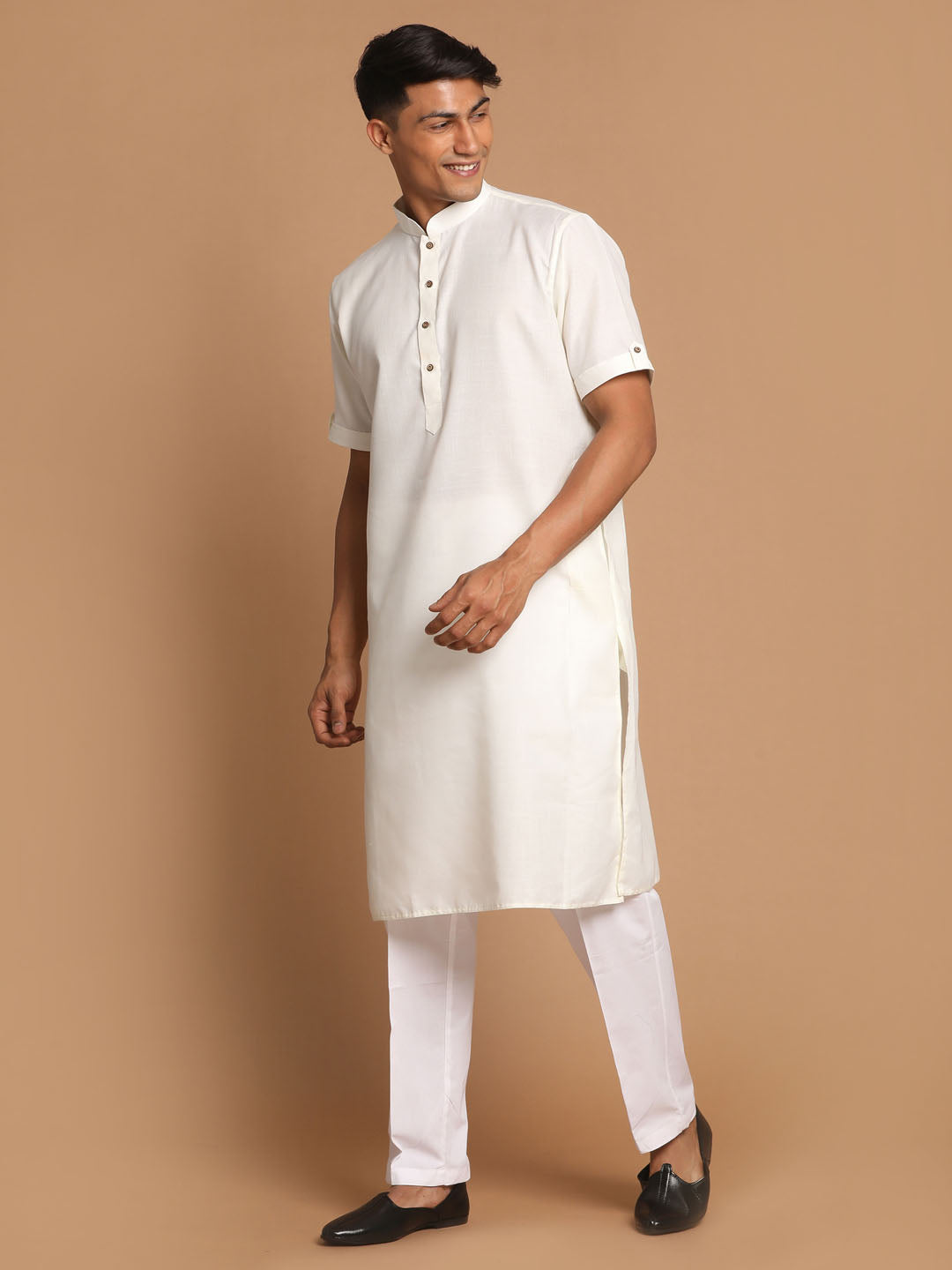 VM by Vastramay Men's Cream And White Cotton Blend Kurta Pyjama Set - Distacart