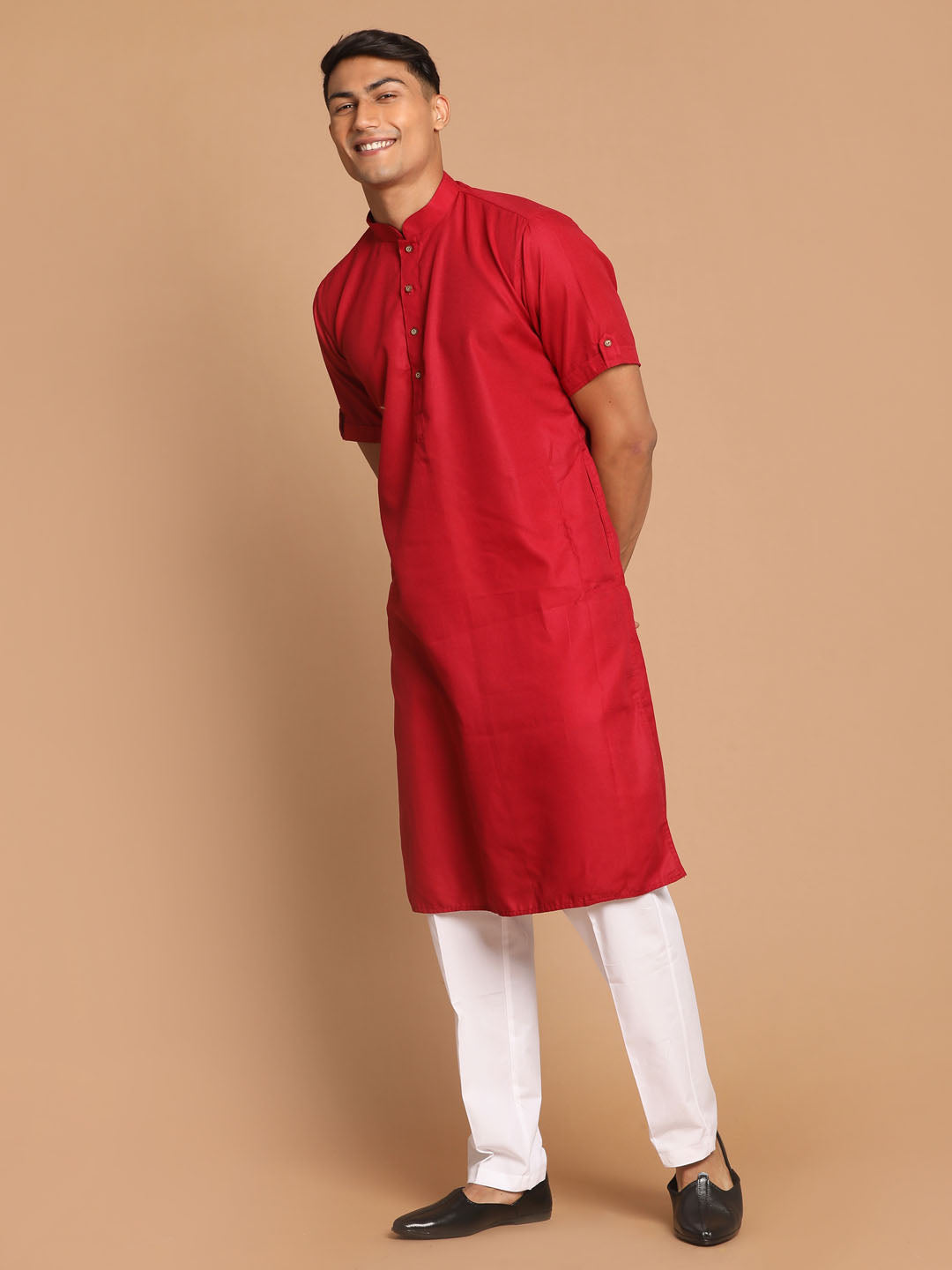 VM by Vastramay Men's Maroon And White Cotton Blend Kurta Pyjama Set - Distacart
