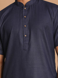 Thumbnail for VM by Vastramay Men's Navy Blue Cotton Blend Kurta - Distacart