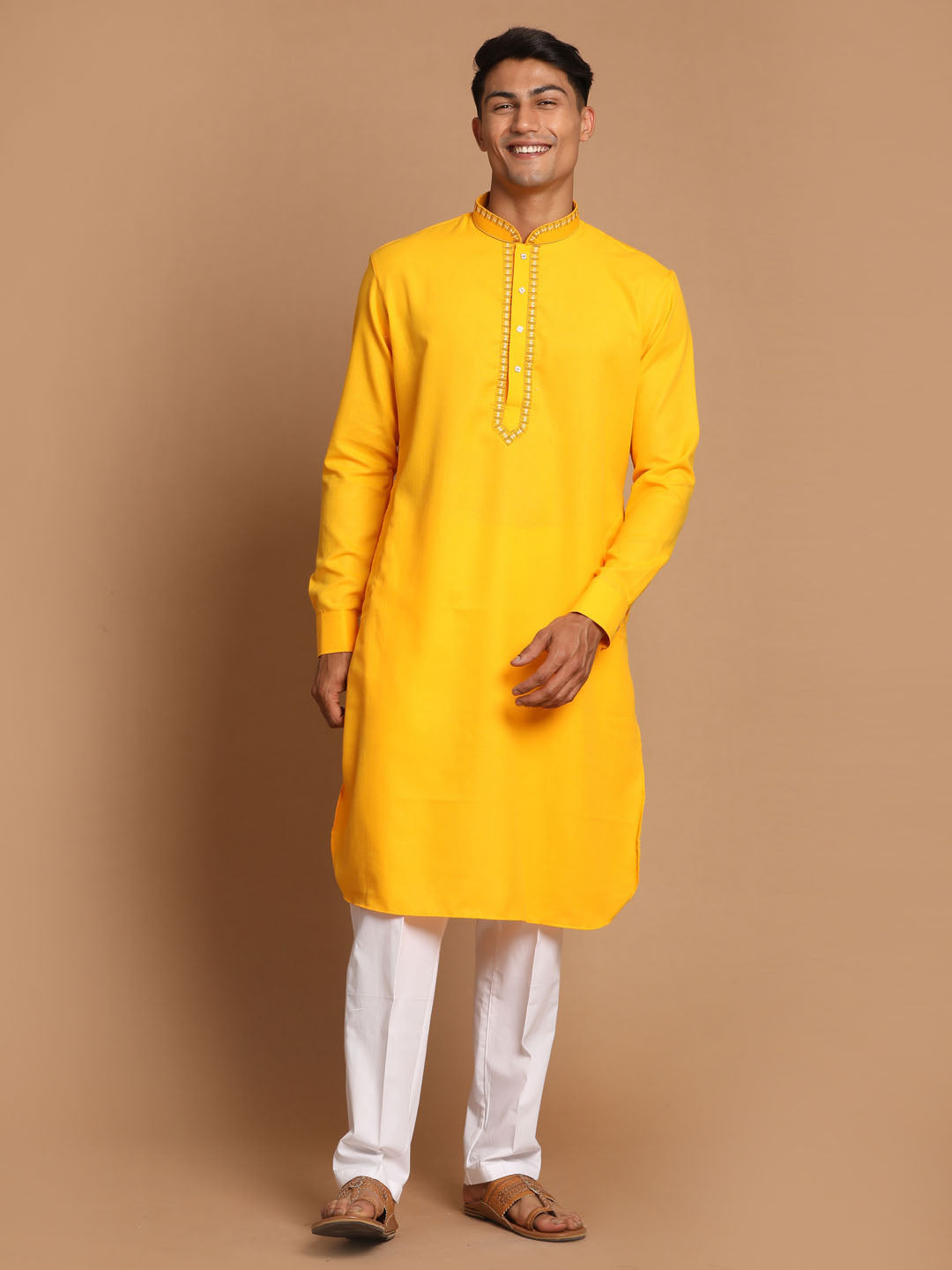 Vastramay Men's Yellow And White Cotton Blend Kurta Pyjama Set - Distacart