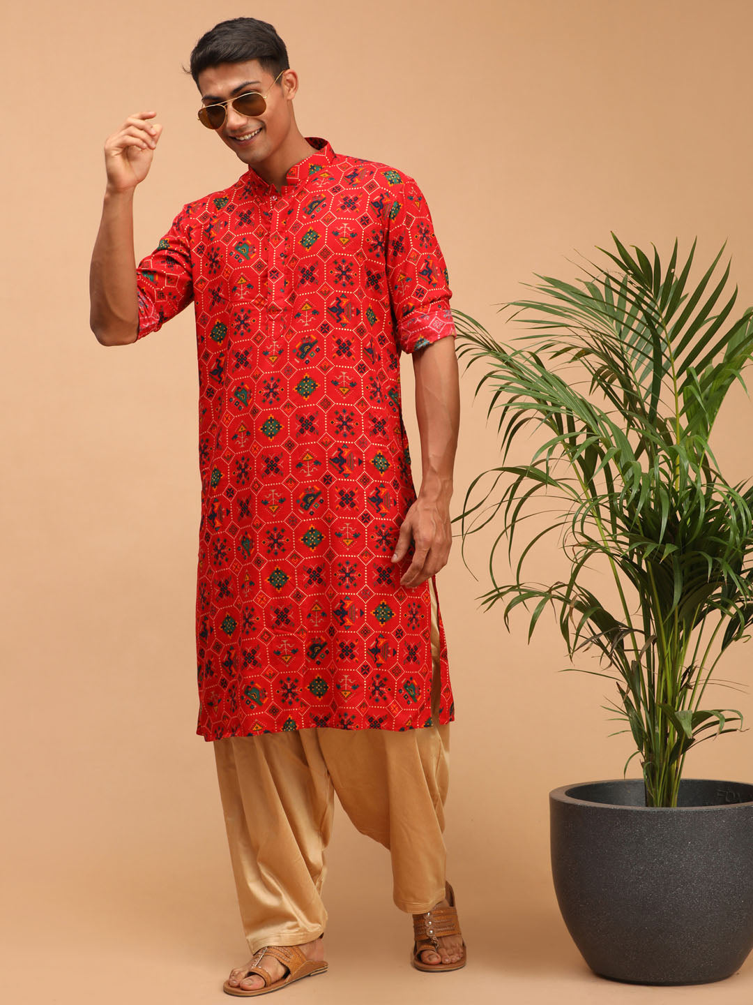 Vastramay Men's Red And Rose Gold Cotton Blend Kurta And Patiala Set - Distacart