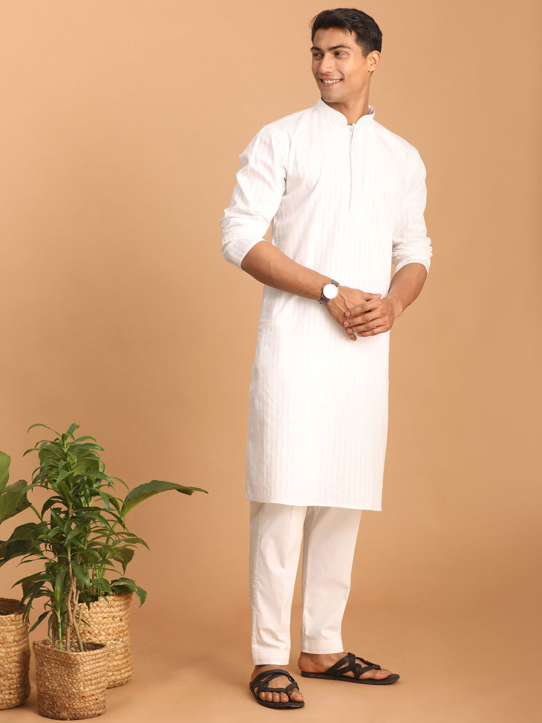 Vastramay Men's White Cotton Blend Kurta Pyjama Set - Distacart