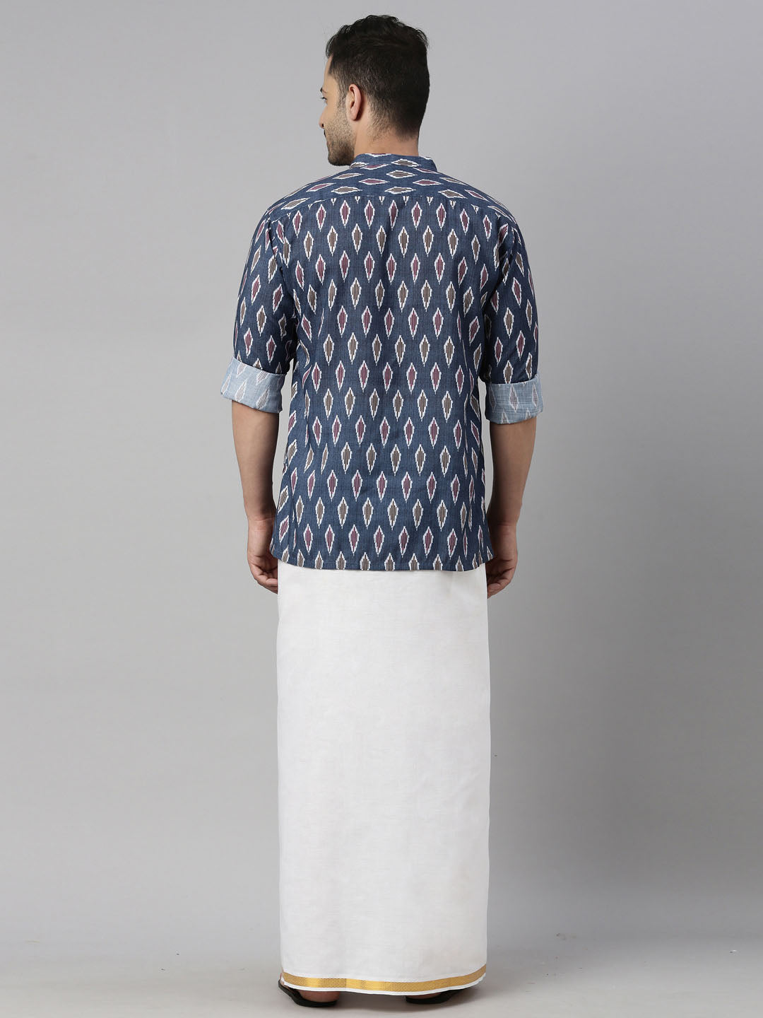 Vastramay Men's Multicolor-Base-Grey Cotton Blend Ethnic Shirt And Mundu Set - Distacart