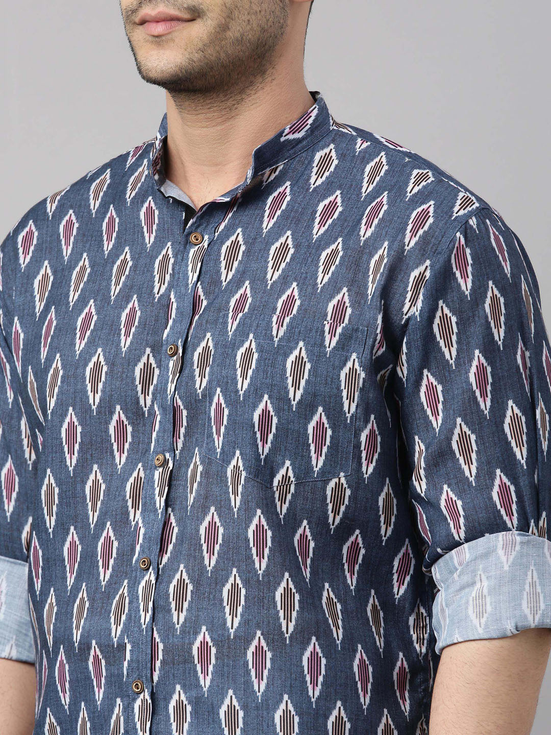 Vastramay Men's Multicolor-Base-Grey Cotton Blend Ethnic Shirt And Mundu Set - Distacart