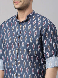 Thumbnail for Vastramay Men's Multicolor-Base-Grey Cotton Blend Ethnic Shirt And Mundu Set - Distacart