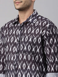 Thumbnail for Vastramay Men's Black Cotton Blend Ethnic Shirt And Mundu Set - Distacart