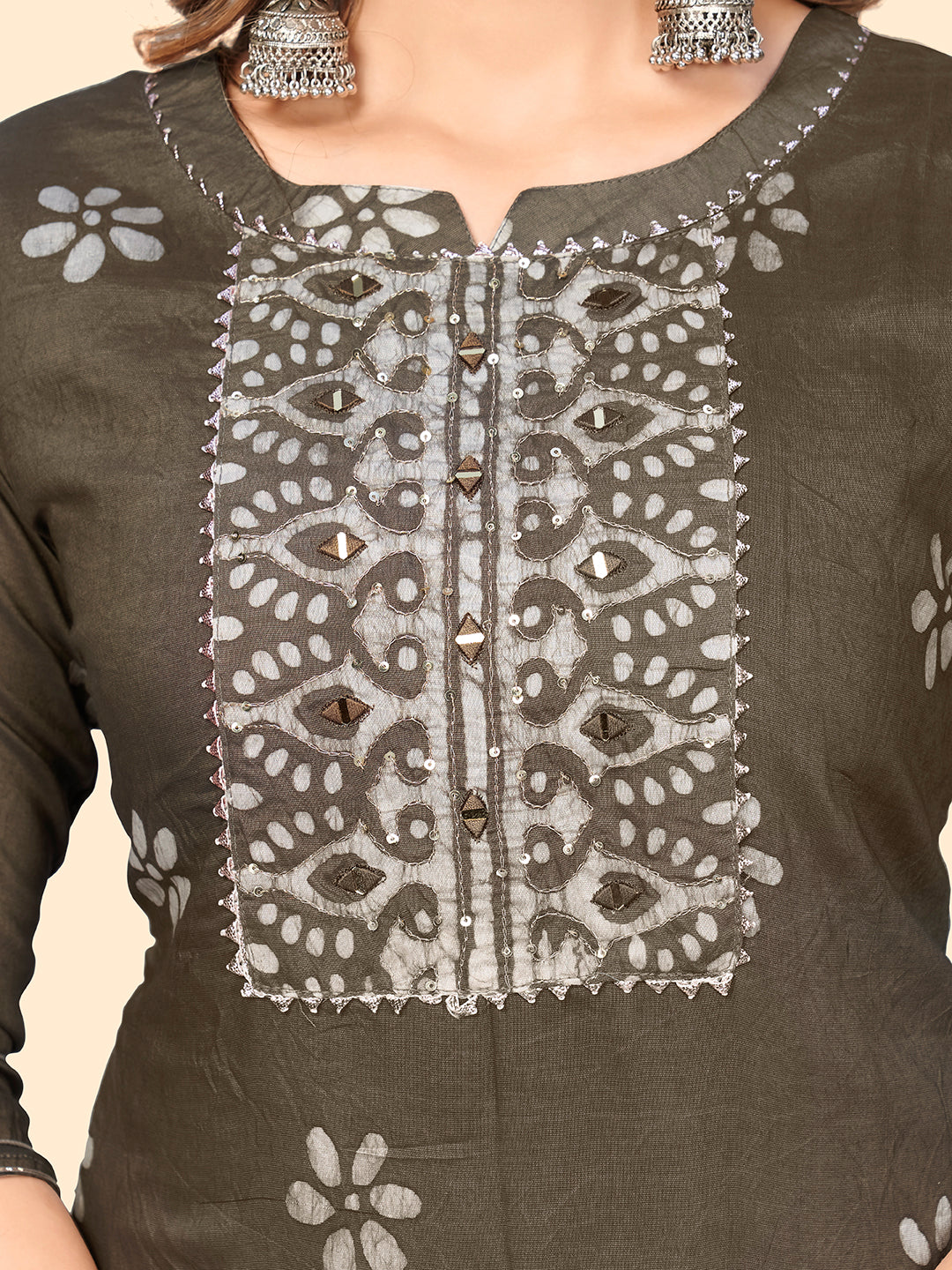 NOZ2TOZ Women's Batik Print & Mirror Straight Chanderi Grey Stitched Kurta With Dupatta - Distacart