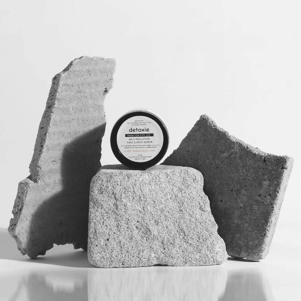 Detoxie Anti-Pollution Face & Body Scrub - Distacart