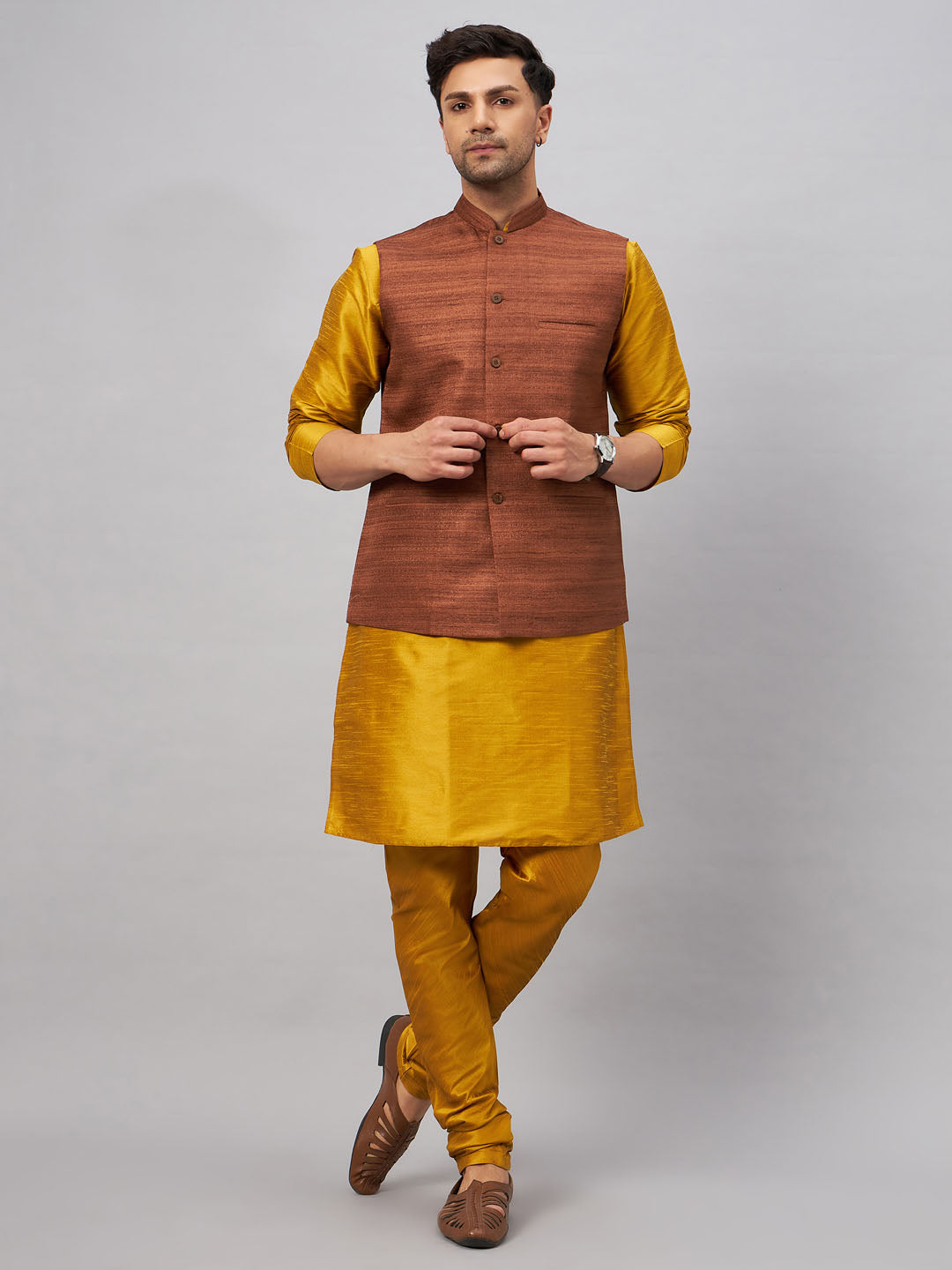 VM by Vastramay Men's Mustard And Brown Silk Blend Jacket, Kurta And Pyjama Set - Distacart