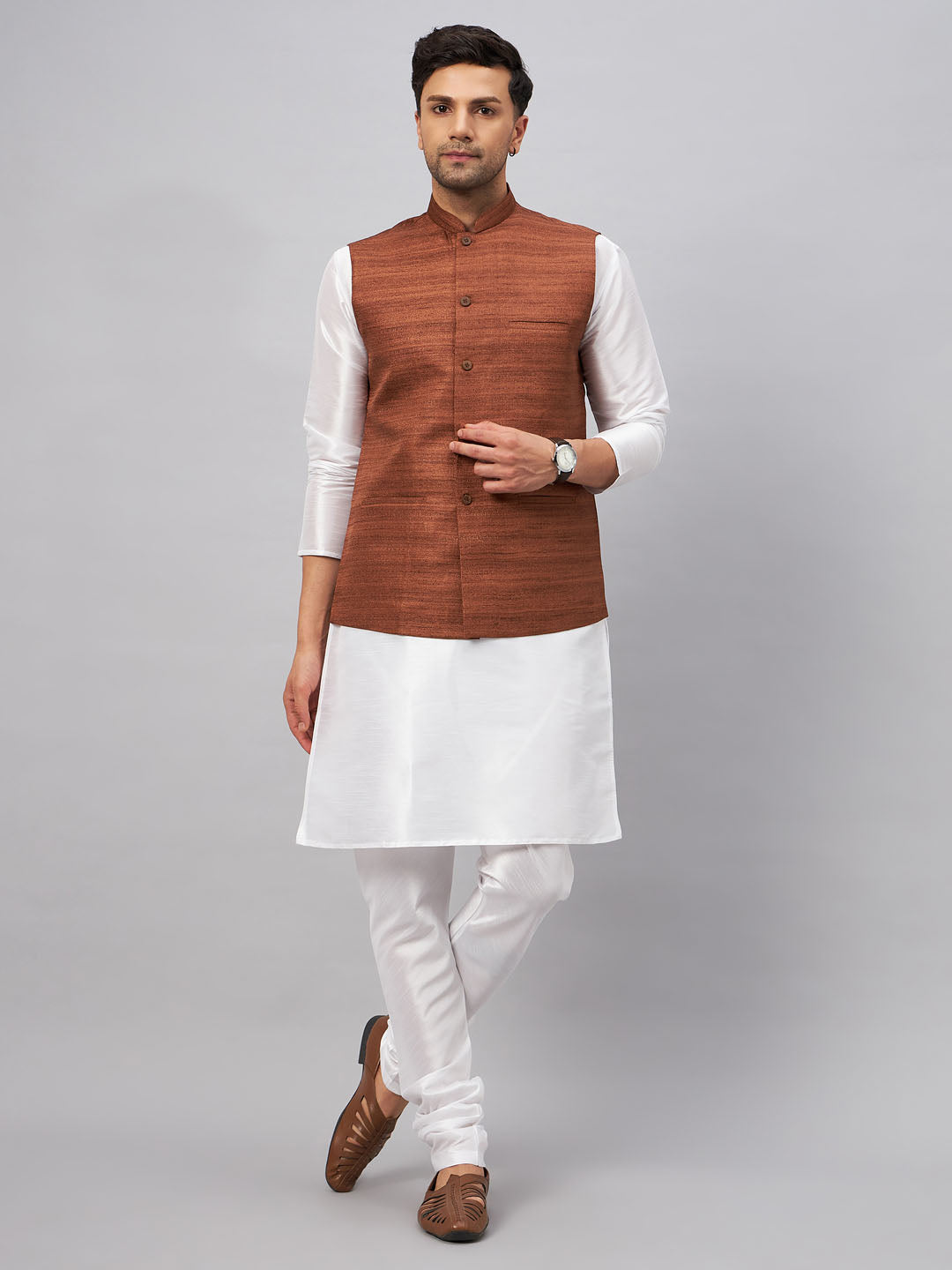 VM by Vastramay Men's Brown And White Silk Blend Jacket, Kurta And Pyjama Set - Distacart